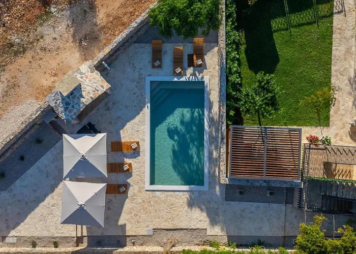 House Hedonica By Guide ヴィラ Mirlovic Zagora